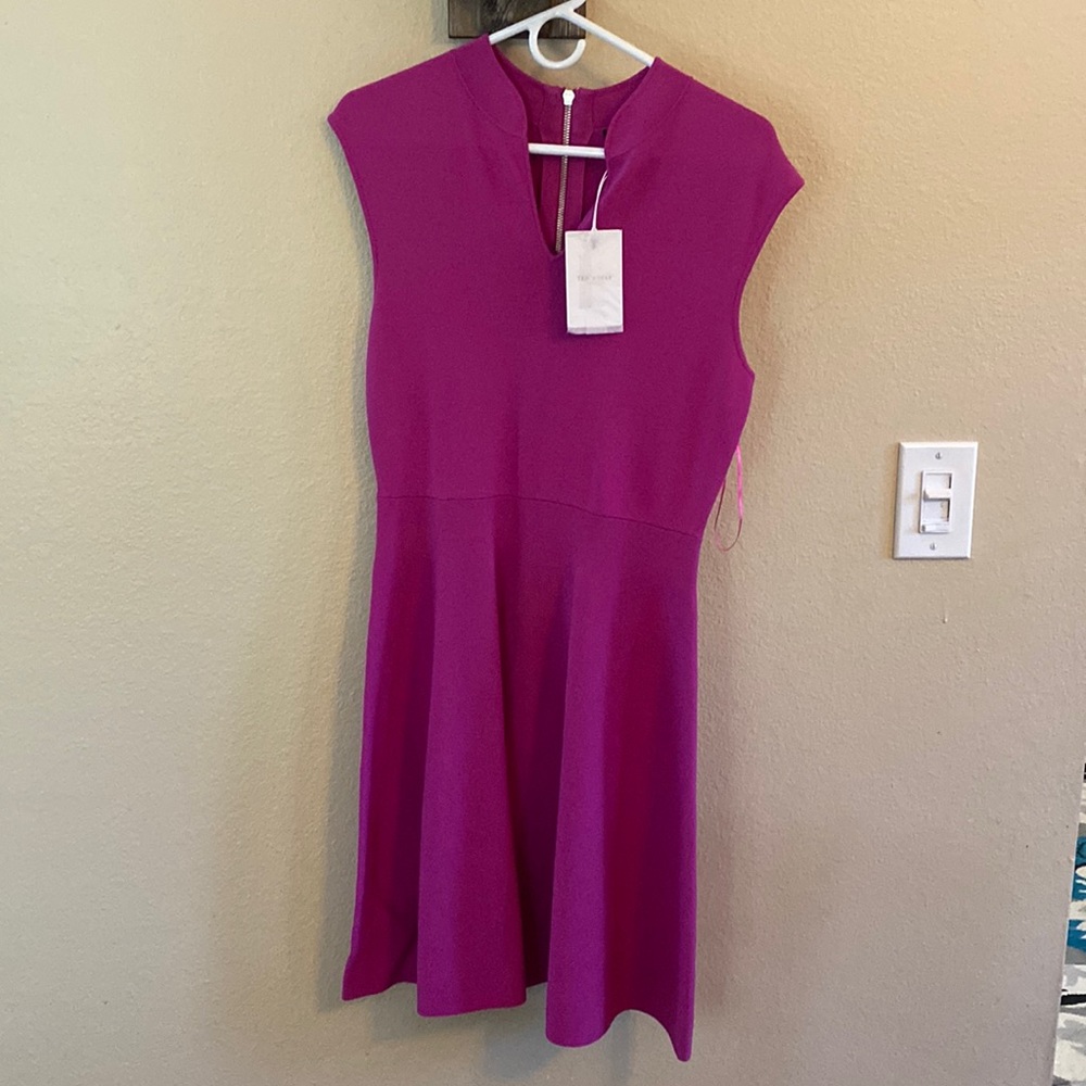NWT Ted Baker cap-sleeve dress👗